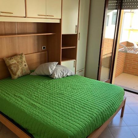 Appartamento Casa Vacanze 70M2 Alba Adriatica Kültér fotó